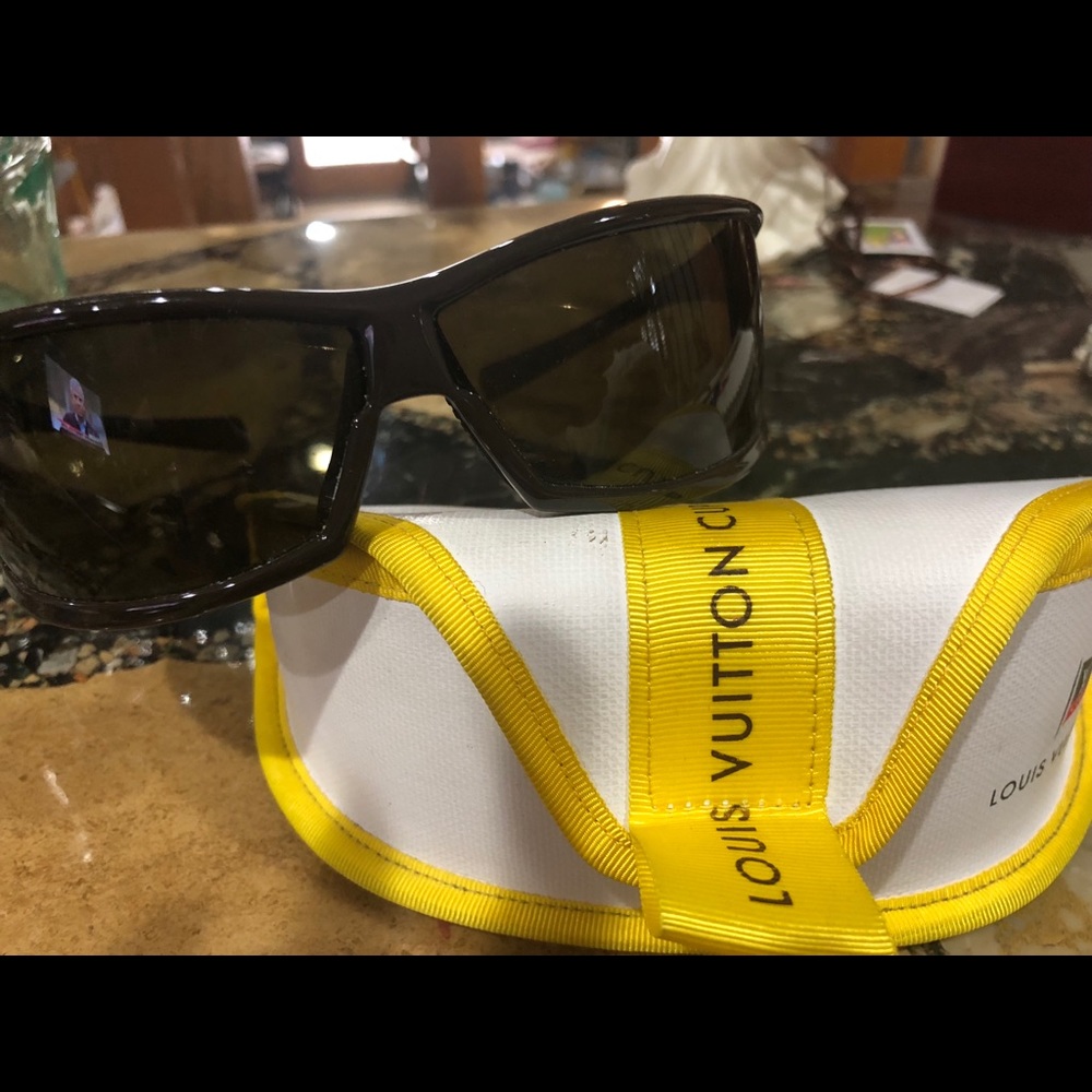 Louis Vuitton Men’s Cup sunglasses.Limited Edition